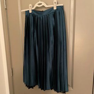 Ann Taylor Green Pleated Silk Skirt 2
